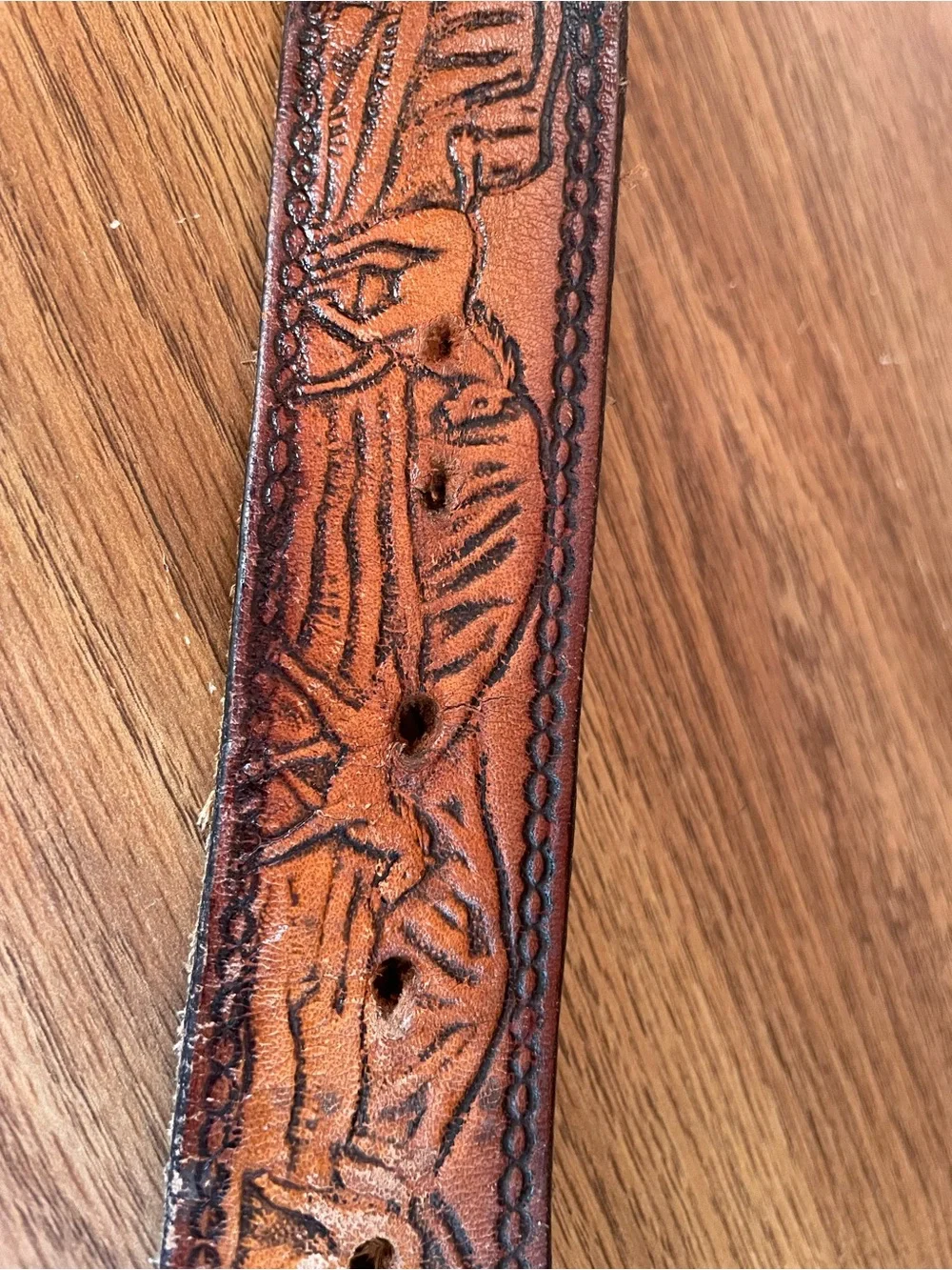 Leather vintage belt Tan Embossed 
